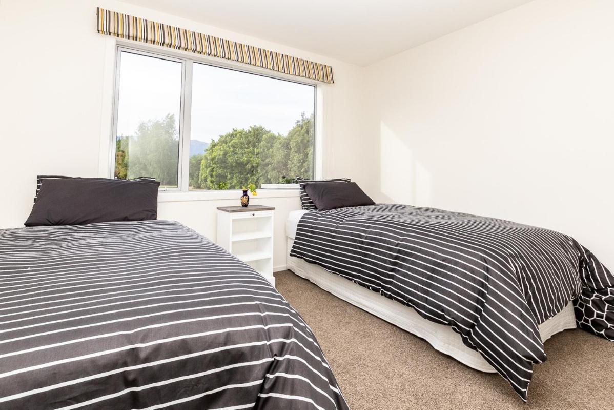 Poppa Pete'S - Te Anau Holiday Home Dış mekan fotoğraf