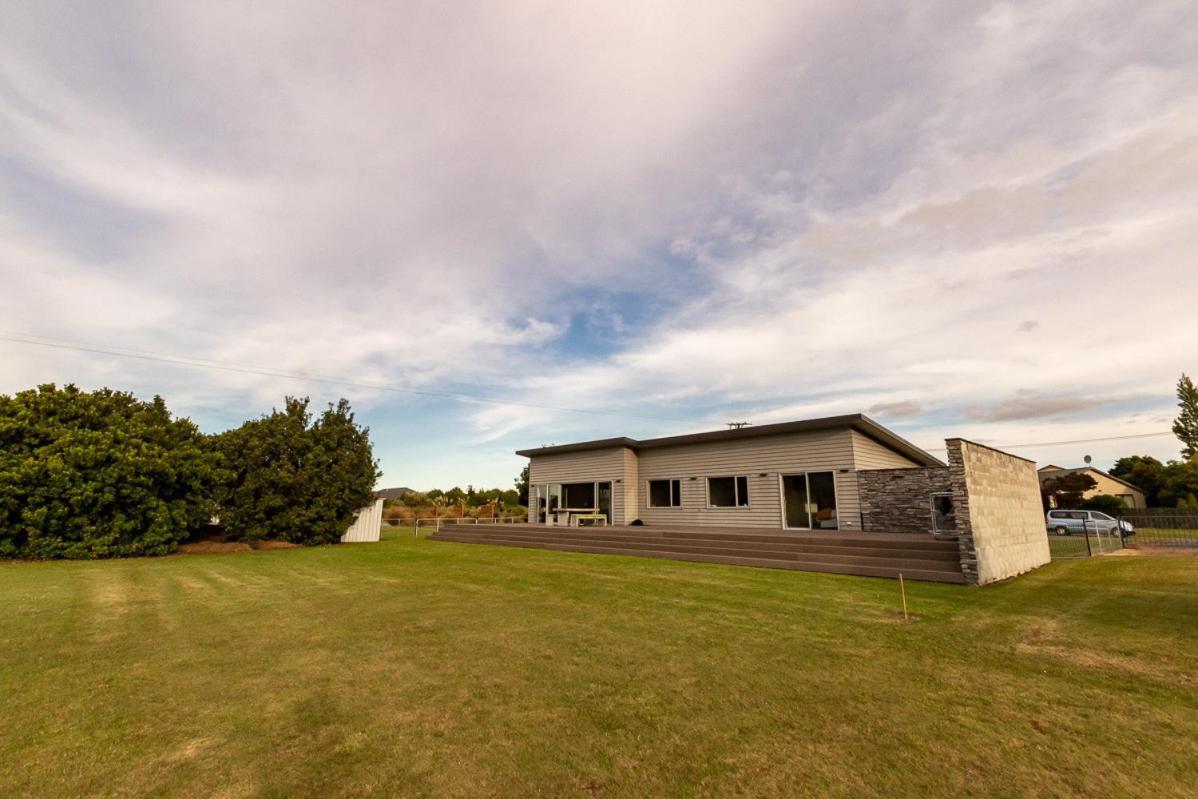 Poppa Pete'S - Te Anau Holiday Home Dış mekan fotoğraf